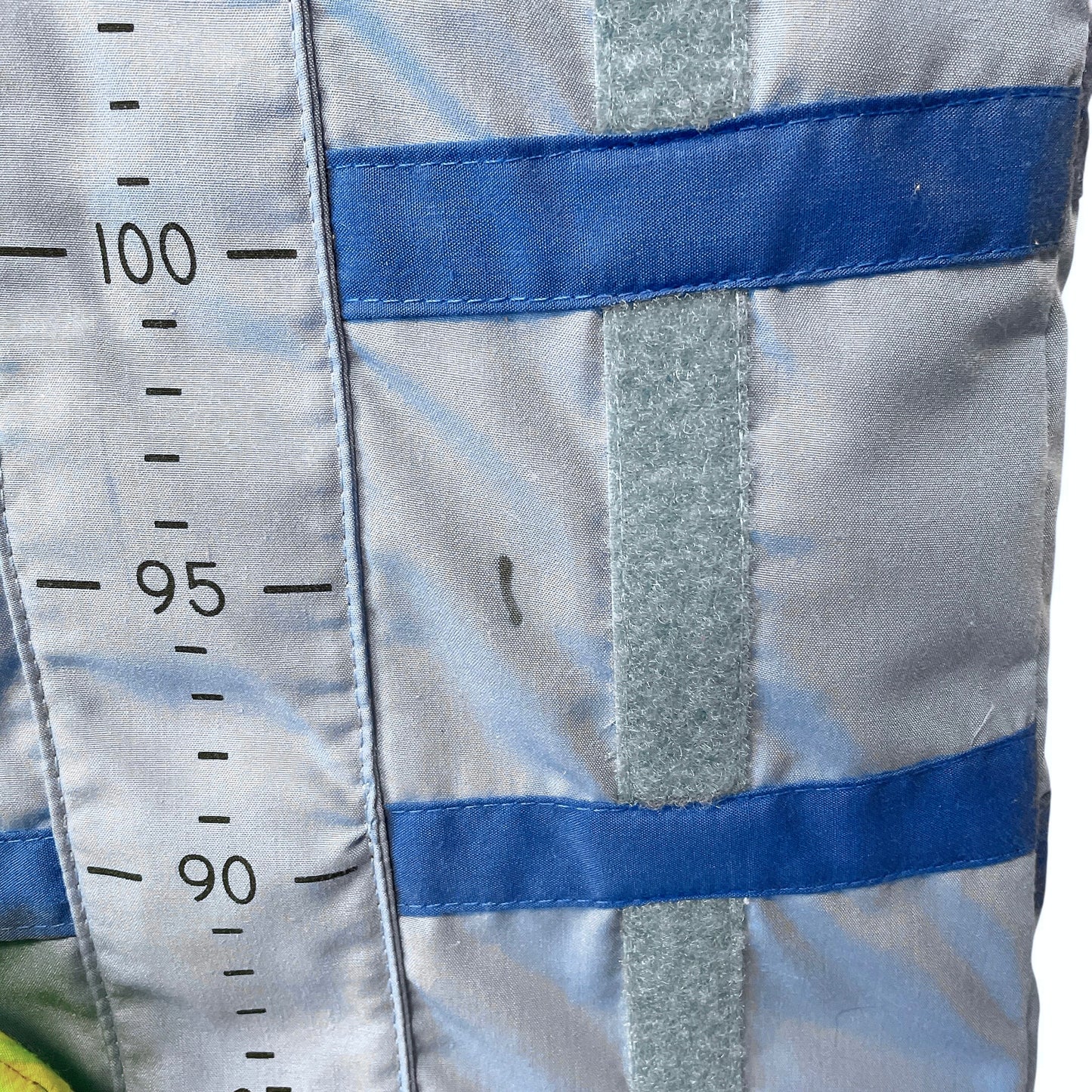 HABA Messlatte Turm mit Fotofenstern