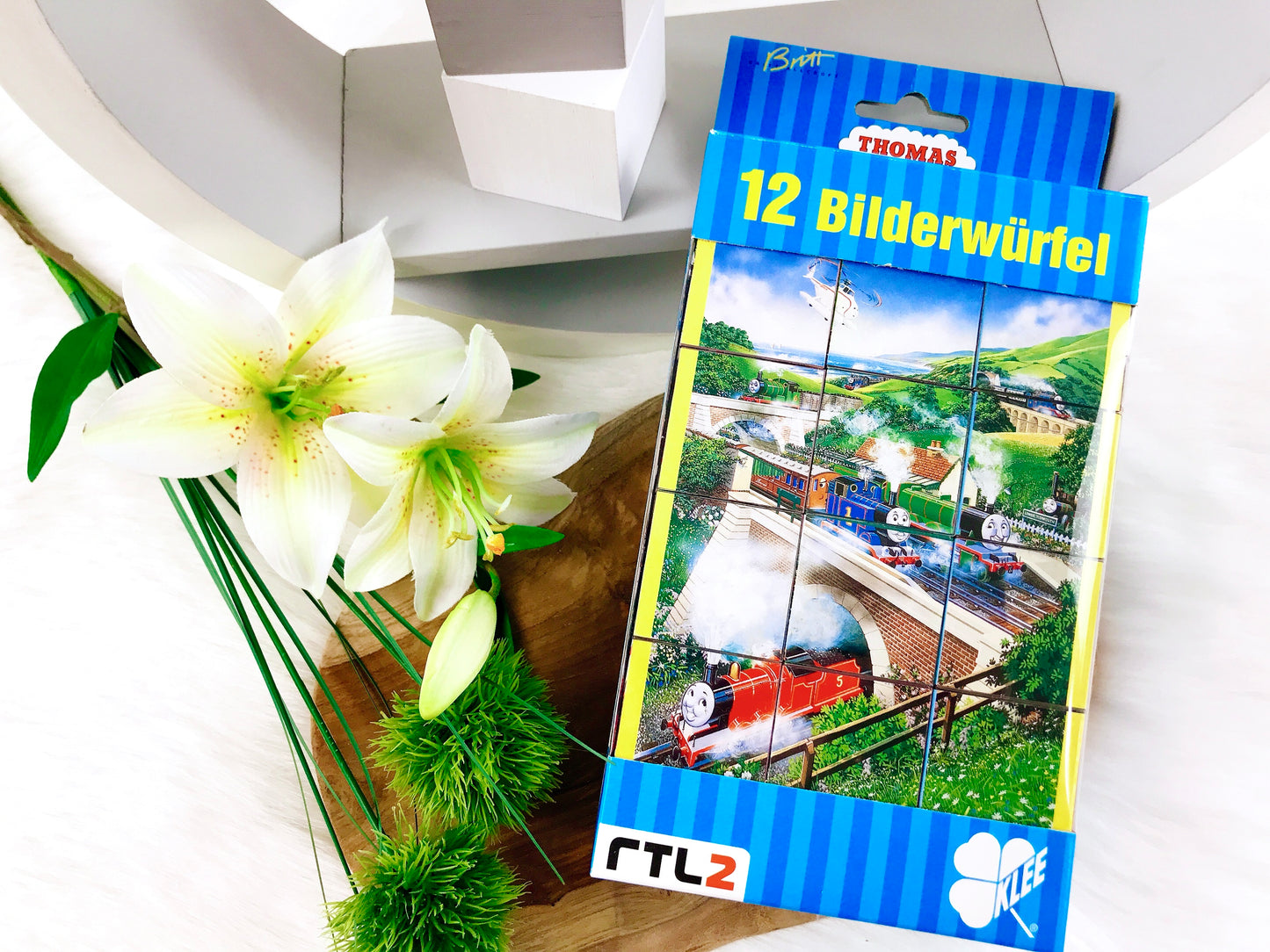 12 Bilderwürfel „Thomas die kleine Lokomotive“, Holz