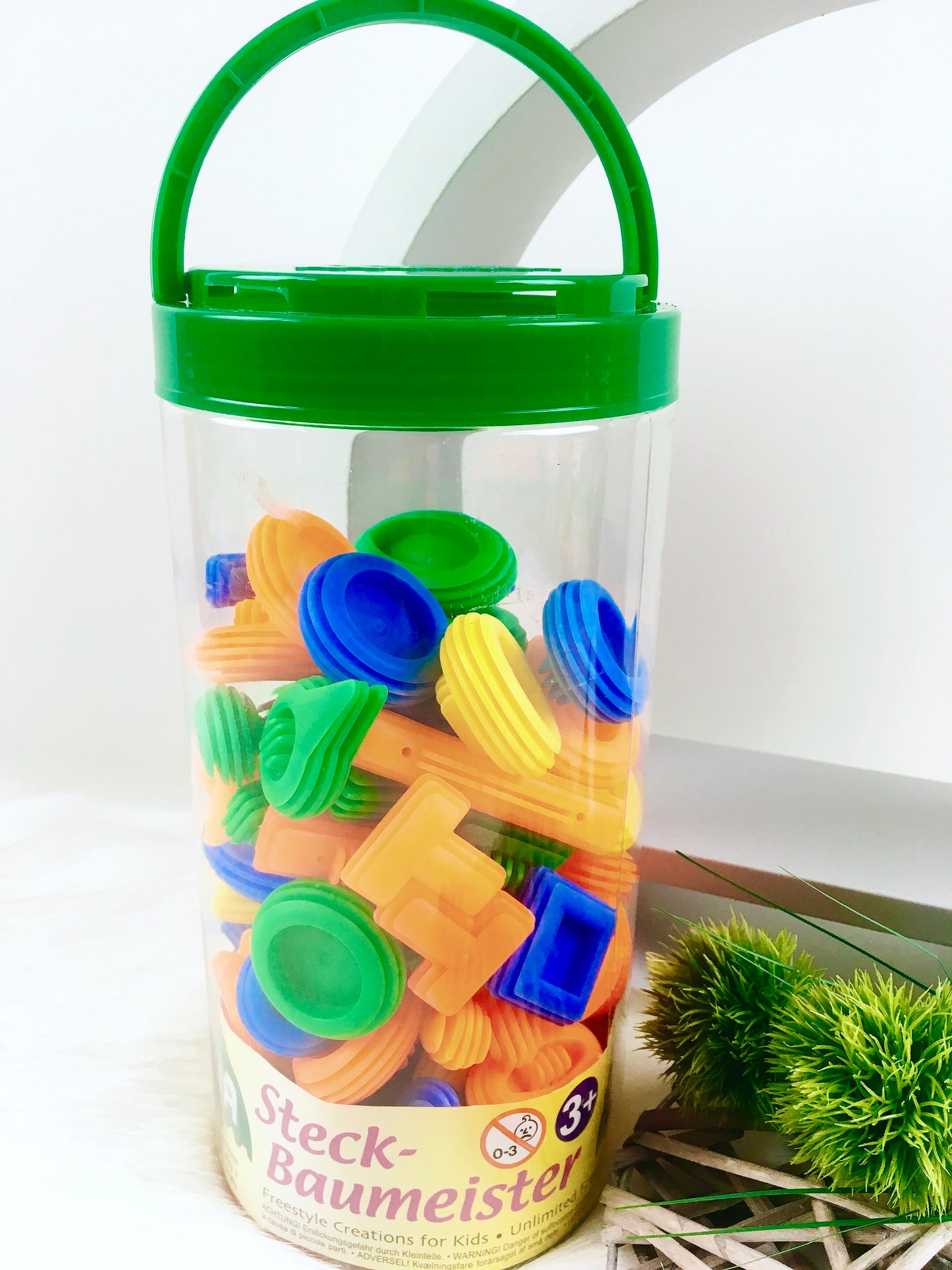 Lena Steck Baumeister, 84-Teile