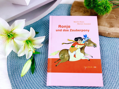 Buch „Ronja und das Zauberpony“