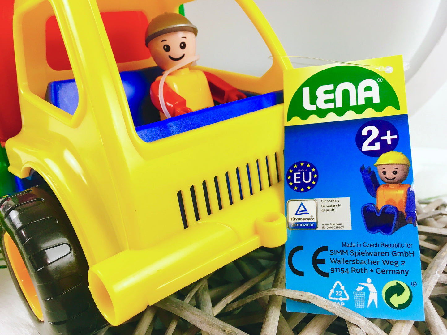Lena Aktive: Müllwagen von Simm Spielwaren